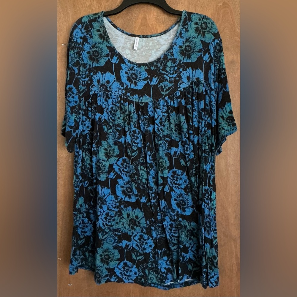 Tencede Woman Short Sleeve Floral Pullover Plus Black Top Blouse 3XL